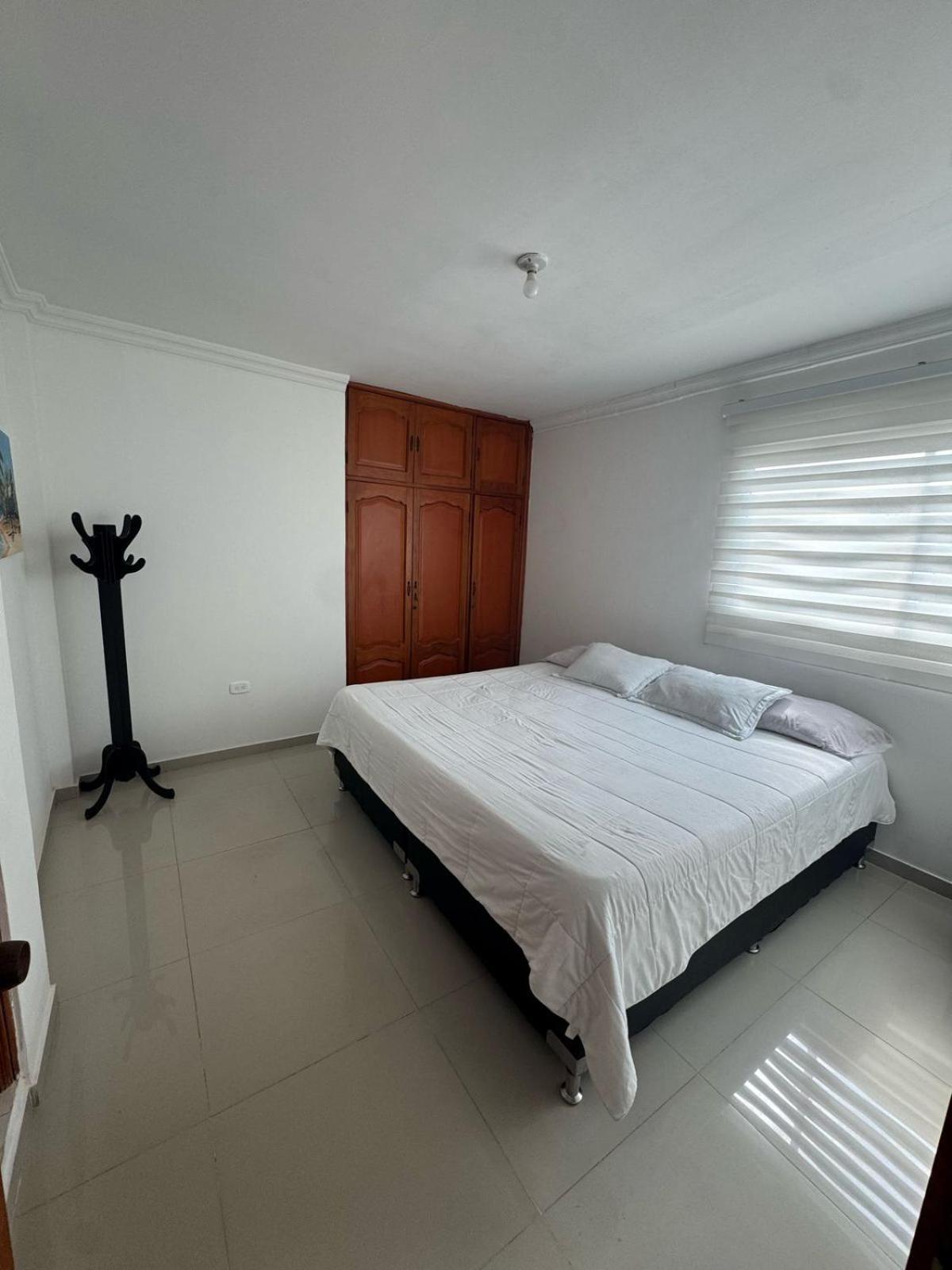 Apartment Bonito En Con Garaje Gratuito *