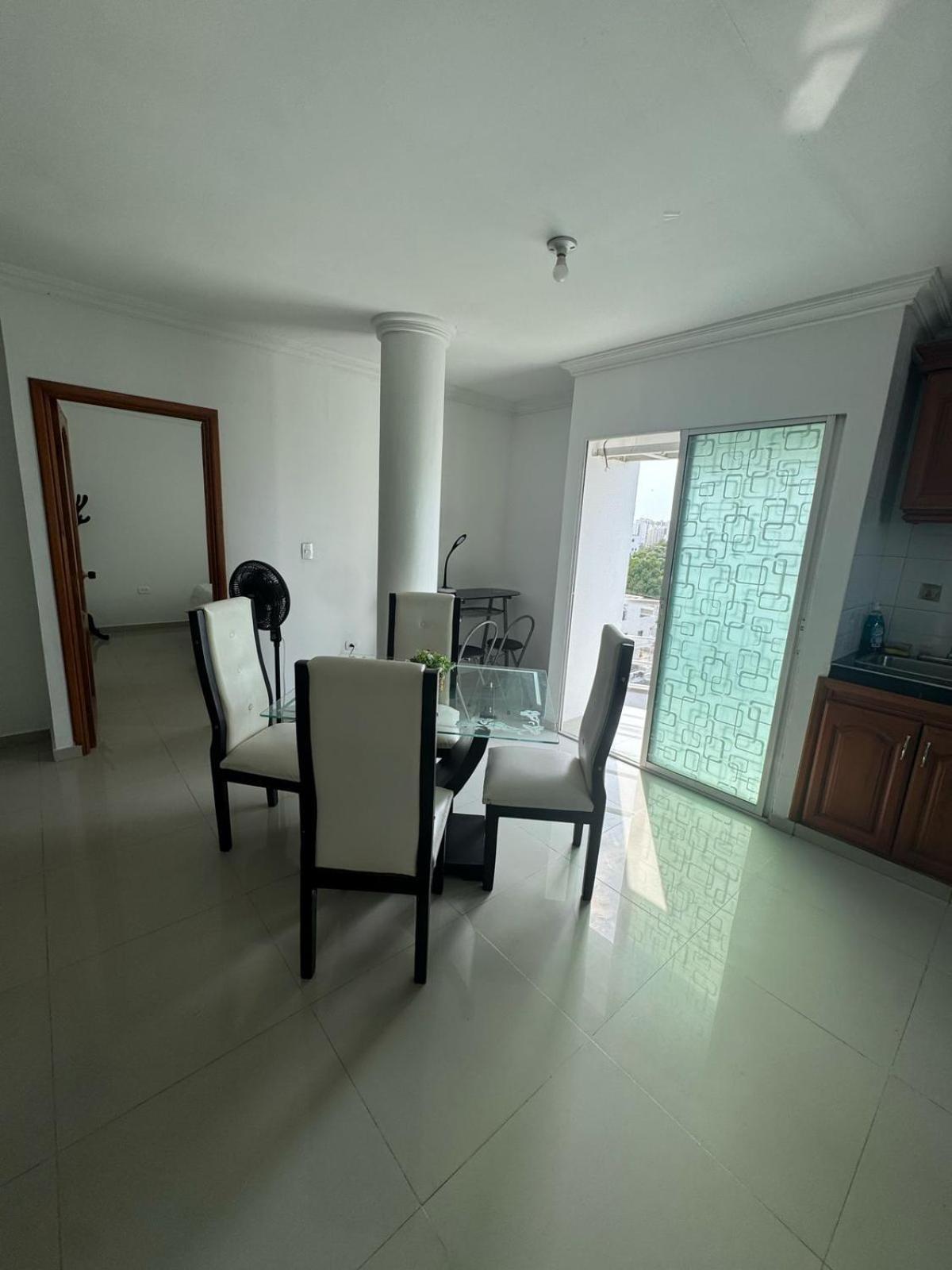 Bonito En Con Garaje Gratuito Cartagena